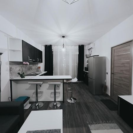 Urban Apartment Oradea Luaran gambar