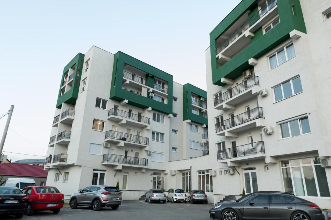 Urban Apartment Oradea Luaran gambar