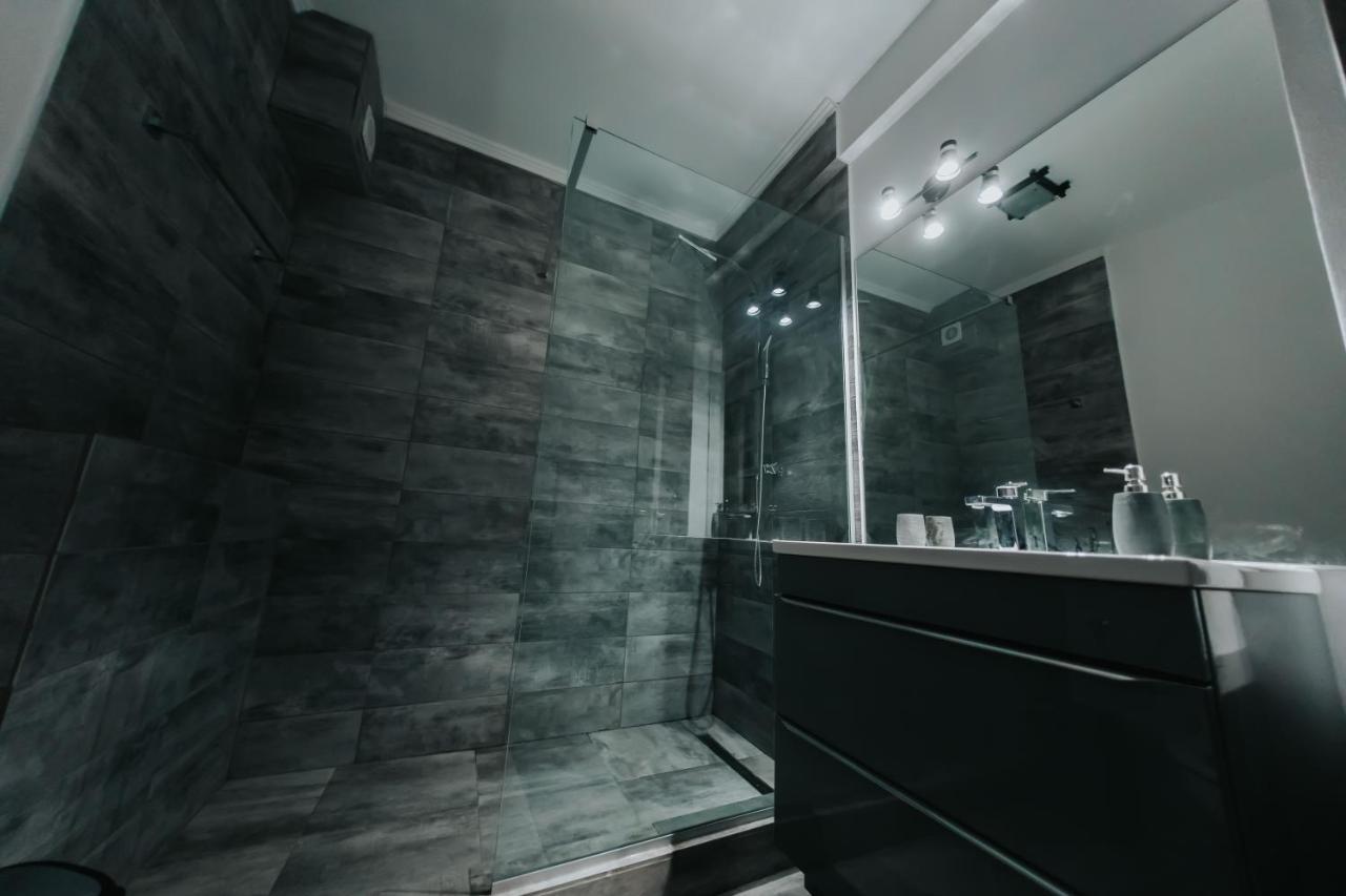 Urban Apartment Oradea Luaran gambar