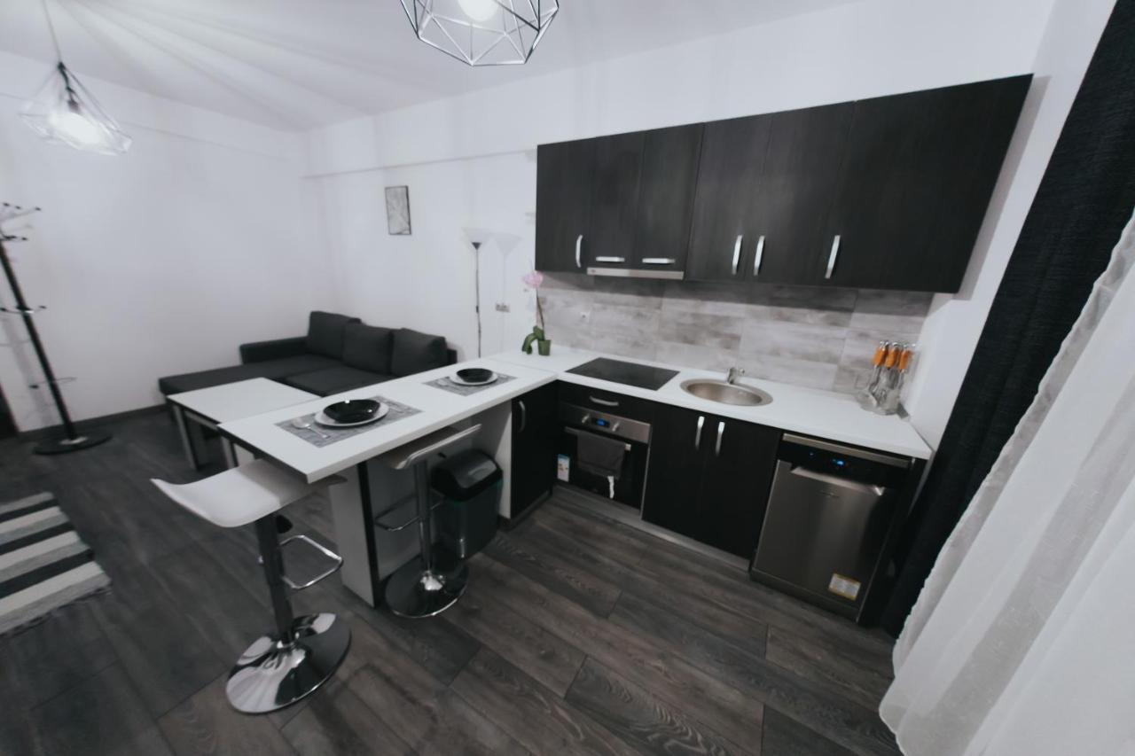 Urban Apartment Oradea Luaran gambar