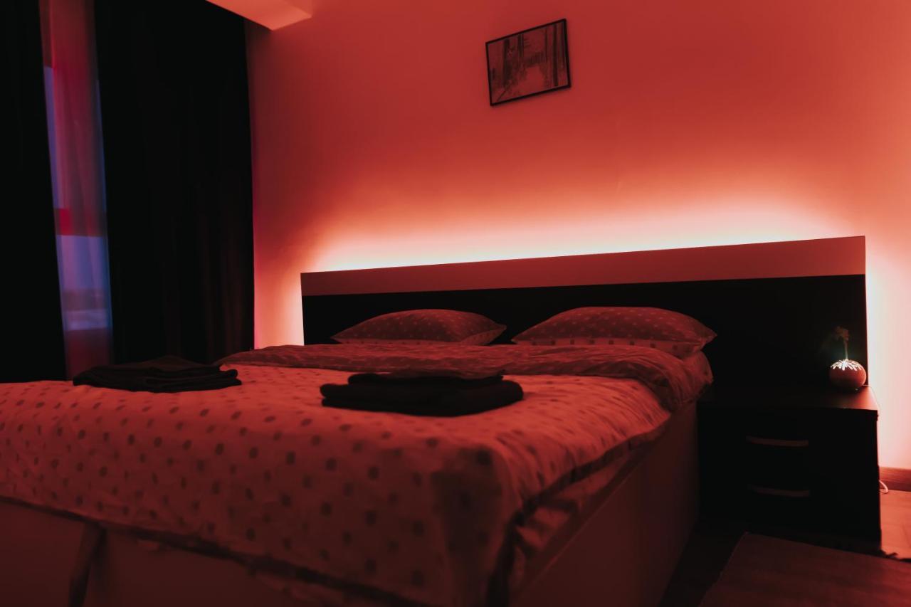 Urban Apartment Oradea Luaran gambar