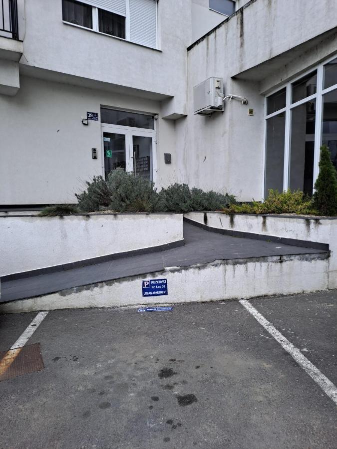 Urban Apartment Oradea Luaran gambar